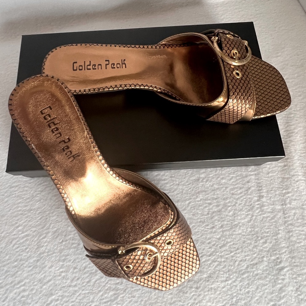 Golden Peak Bronze Size 8